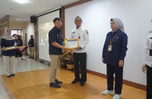 BSKDN Kemendagri Raih Penghargaan Laporan Keuangan Tingkat UAKPA Terbaik Kategori Pagu Kecil