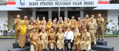 BSKDN Kemendagri Beri Pembekalan Bupati Indramayu, Dorong Kebijakan Berbasis Data dan Bukti