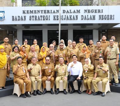 BSKDN Kemendagri Beri Pembekalan Bupati Indramayu, Dorong Kebijakan Berbasis Data dan Bukti