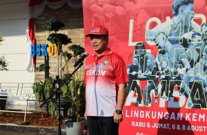 Lomba Tarik Tambang Meriahkan HUT RI, Kepala BSKDN Ajak Peserta Junjung Tinggi Sportivitas