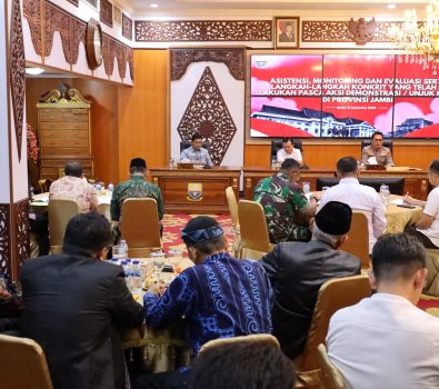 Turun ke Jambi, Kepala BSKDN Pastikan 11 Arahan Mendagri Dijalankan, Siskamling Kembali Diaktifkan
